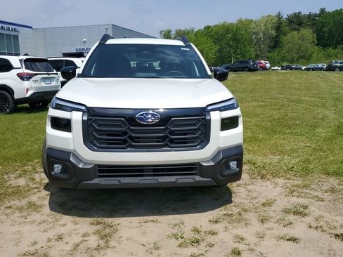 Certified 2026 Subaru Outback Premium AWD/4WD image 2
