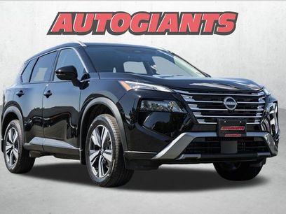 New 2025 Nissan Rogue SL