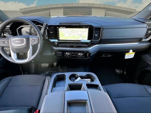 New 2026 GMC Sierra 1500 Elevation AWD/4WD image 6
