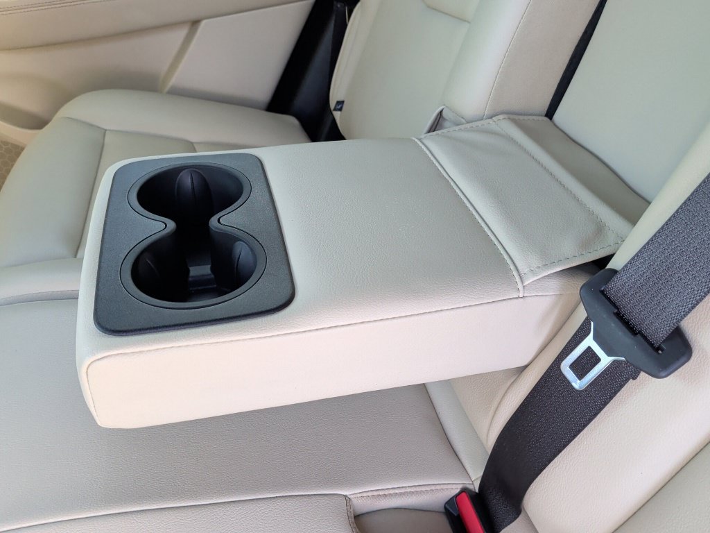 Used 2019 Cadillac XT5 FWD image 33