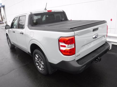 Used 2022 Ford Maverick XLT image 14