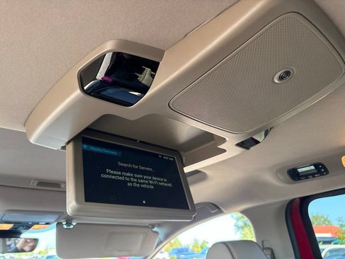 Used 2024 Honda Odyssey Elite image 5