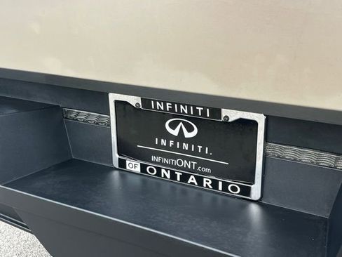 Used 2024 Tesla Cybertruck AWD Crew Cab image 36