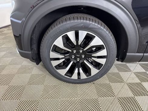 New 2026 Ford Explorer Platinum w/ LUX Leather Package image 30