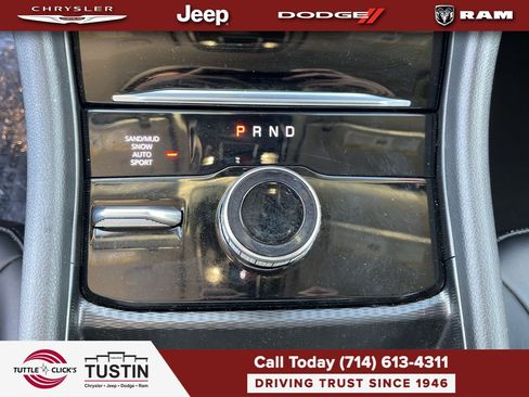 Used 2023 Jeep Grand Cherokee L Limited AWD/4WD image 19
