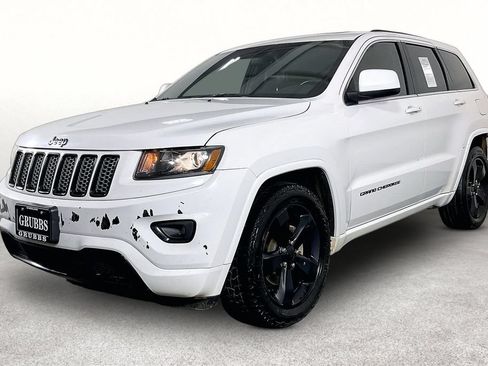 Used 2015 Jeep Grand Cherokee Altitude RWD image 14