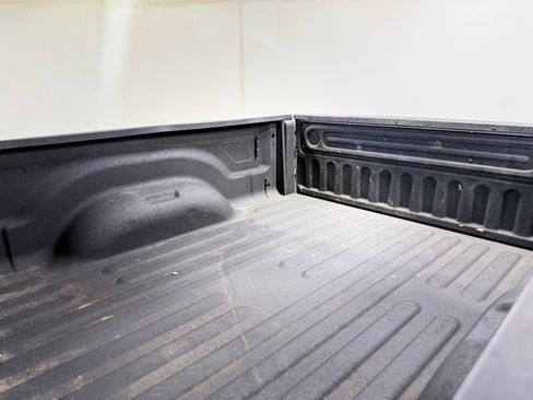 Used 2024 RAM 2500 Big Horn w/ Off Road Package AWD/4WD image 6