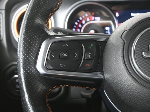 Used 2021 Jeep Gladiator Mojave image 35