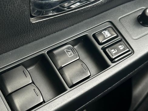 Used 2013 Subaru Impreza 2.0i Sport Premium image 29