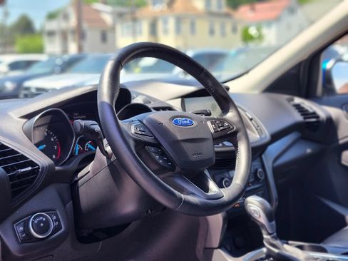 Used 2019 Ford Escape SEL AWD/4WD image 19