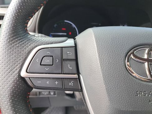 Used 2021 Toyota Sienna XSE image 20