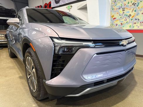 Used 2024 Chevrolet Blazer EV LT AWD/4WD image 60