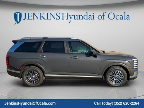 New 2026 Hyundai Palisade SEL FWD image 2