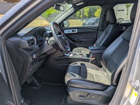 Used 2022 Ford Explorer ST-Line w/ Class IV Trailer Tow Package image 22