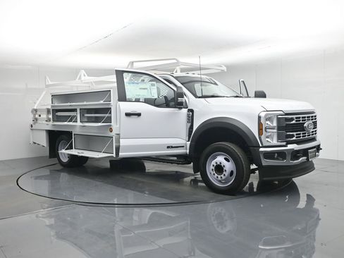 New 2025 Ford F550 2WD Regular Cab Super Duty image 35