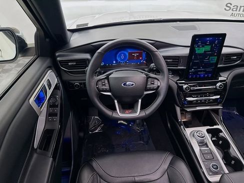 Used 2024 Ford Explorer ST w/ Equipment Group 401A AWD/4WD image 23