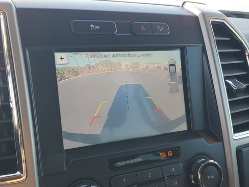 Used 2018 Ford F250 Lariat w/ Chrome Package image 23