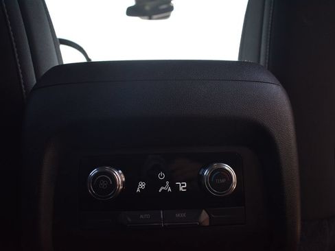 Used 2025 GMC Acadia Elevation AWD/4WD image 28