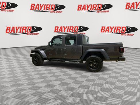 Used 2023 Jeep Gladiator Sport image 12