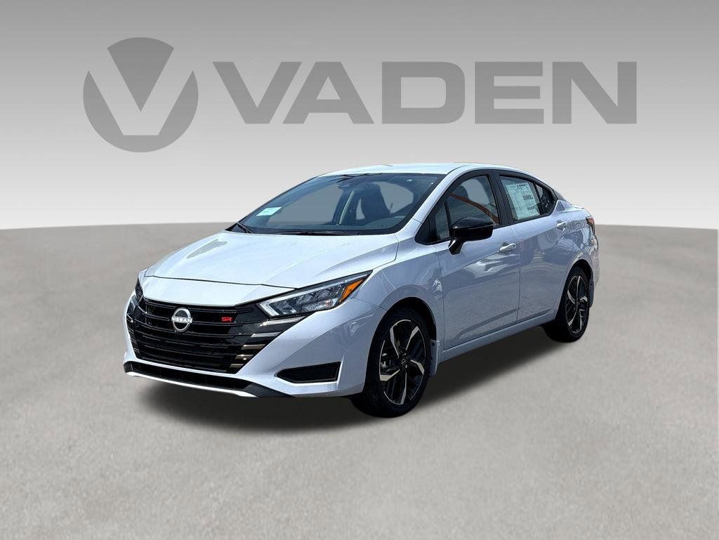 New 2025 Nissan Versa SR w/ Trunk Package FWD image 3