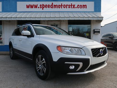 Used 2014 Volvo XC70 3.2 image 6
