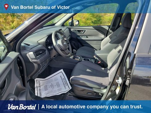 Used 2025 Subaru Forester Premium image 13