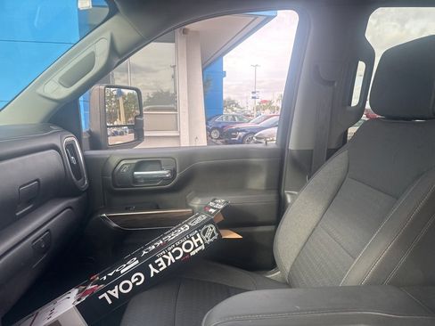 Used 2020 Chevrolet Silverado 2500 LT w/ All Star Edition image 16