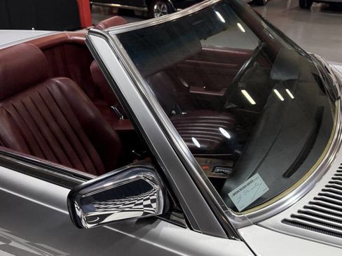 Used 1988 Mercedes-Benz 560 SL image 47