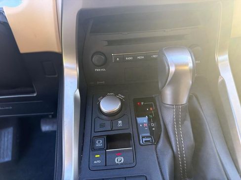 Used 2016 Lexus NX 200t FWD image 23