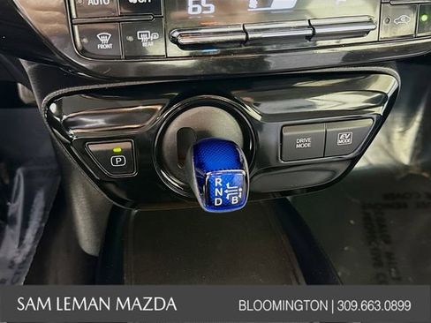 Used 2022 Toyota Prius LE FWD image 16