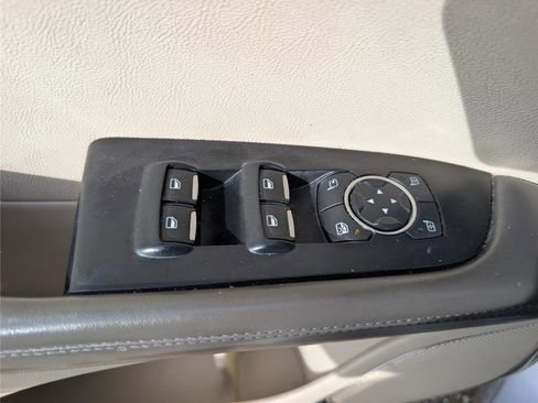 Used 2017 Lincoln MKX Select w/ Select Plus Package image 25