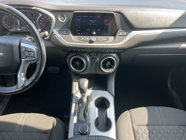 Used 2020 Chevrolet Blazer LT FWD image 17