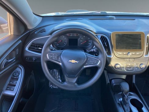 Used 2024 Chevrolet Malibu LS image 12
