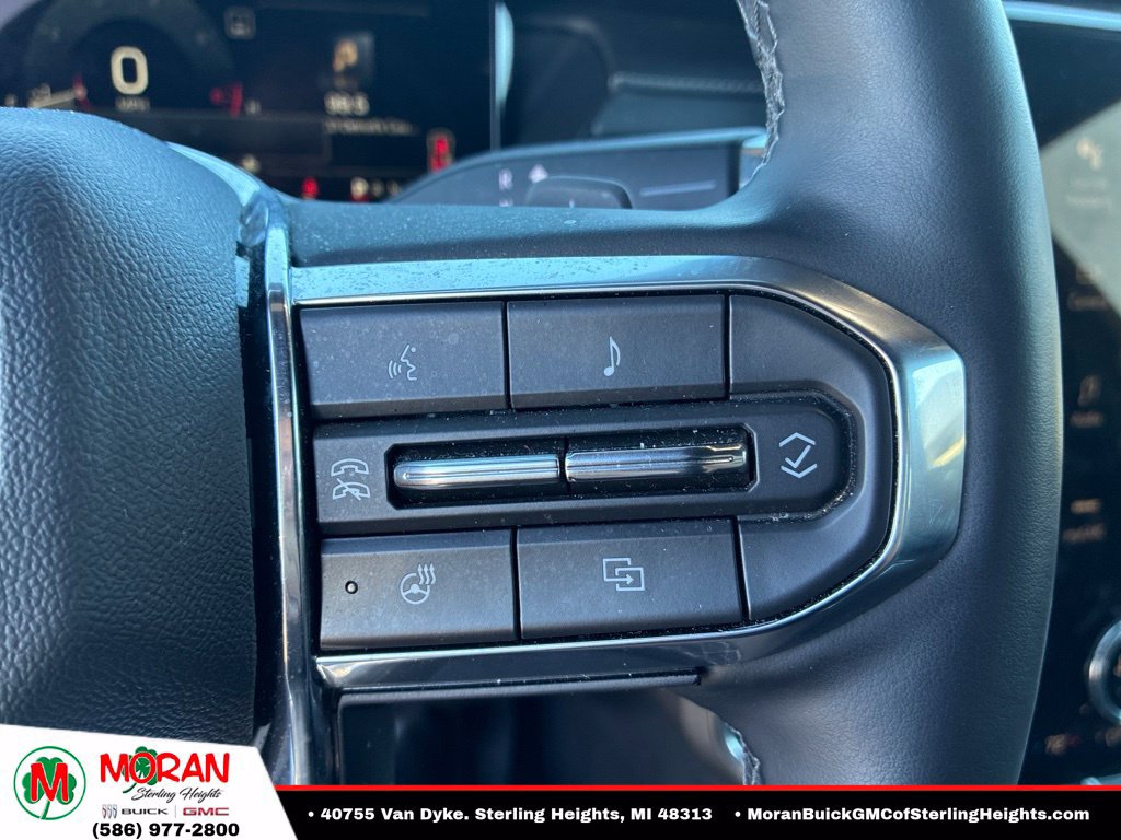 Used 2024 GMC Acadia Elevation w/ Luxury Package FWD image 10