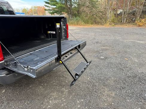 Used 2022 Ford F150 XLT w/ Equipment Group 302A High image 19