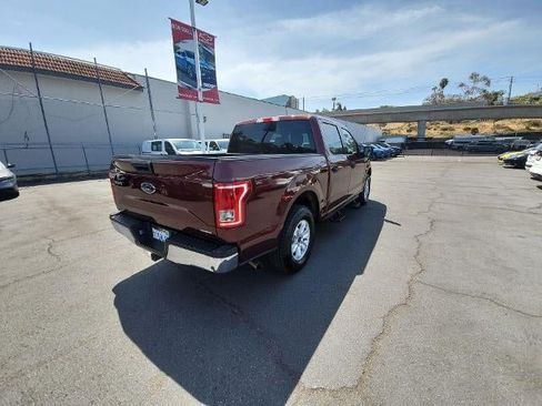 Used 2015 Ford F150 XLT w/ Trailer Tow Package RWD image 8