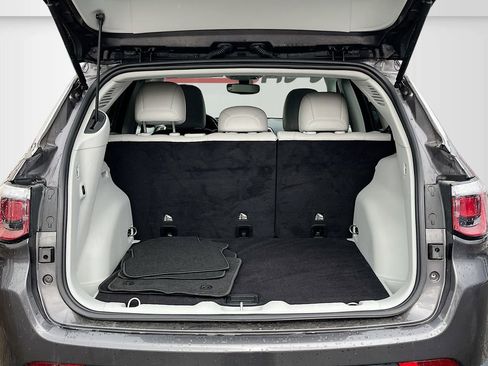 Used 2020 Jeep Compass Latitude w/ Popular Equipment Group image 25