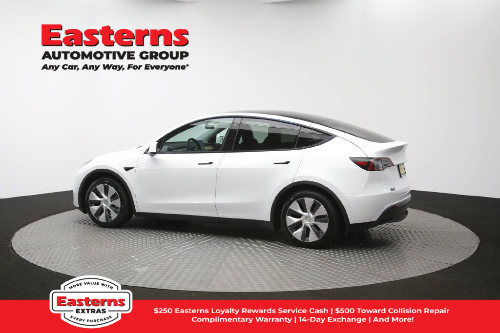 Used 2021 Tesla Model Y Long Range AWD/4WD image 61
