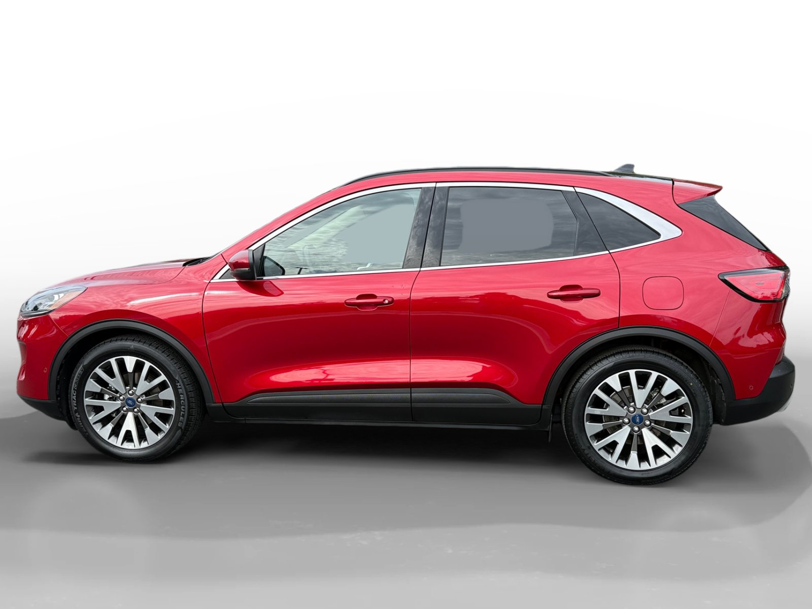 Used 2020 Ford Escape Titanium FWD image 2