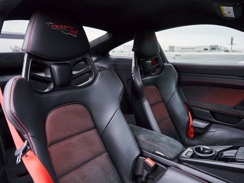 Used 2025 Porsche 911 GT3 RS w/ Weissach Package image 49