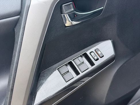 Used 2018 Toyota RAV4 Adventure AWD/4WD image 19