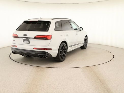 New 2026 Audi SQ7 Premium Plus AWD/4WD image 6