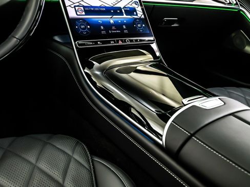 New 2025 Mercedes-Benz S 580 4MATIC Sedan image 6