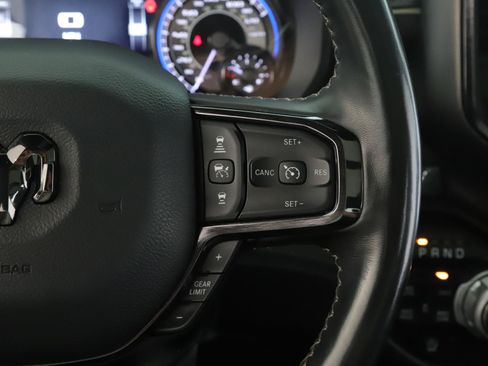 Used 2022 RAM 1500 Limited AWD/4WD image 10