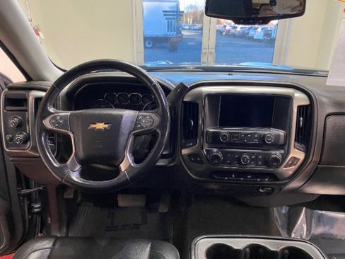Used 2018 Chevrolet Silverado 1500 LTZ image 26