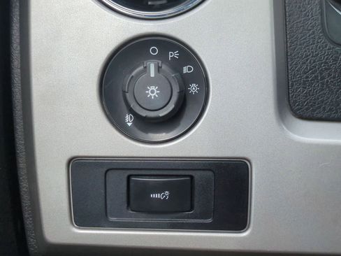 Used 2012 Ford F150 Lariat w/ Lariat Plus Pkg AWD/4WD image 27