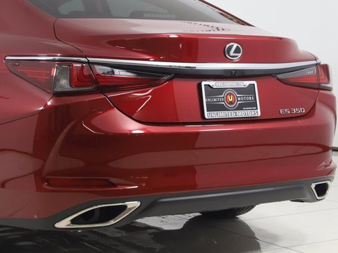 Used 2024 Lexus ES 350 image 23