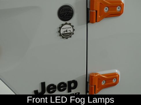 Used 2021 Jeep Gladiator Overland image 42