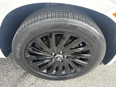 Used 2025 Hyundai Palisade Calligraphy AWD/4WD image 9