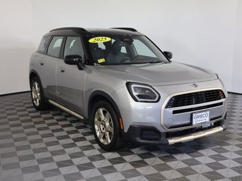 Used 2025 MINI Cooper Countryman S AWD/4WD image 1